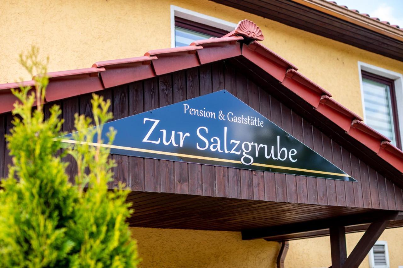 Pension & Gaststaette Zur Salzgrube ซอนเดอร์เฮาเซน ภายนอก รูปภาพ